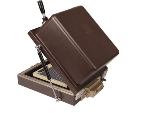 成人漫画在线看在通信测试设备领域中的作用和意义